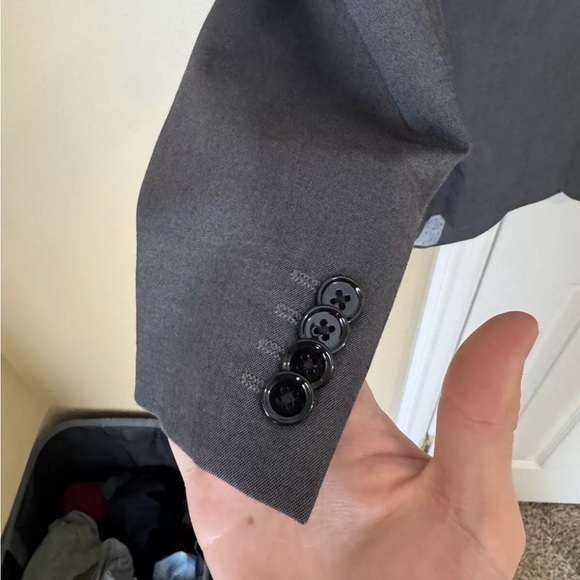 Express Slim men’s two-piece suit 36R - Picture 7 of 10